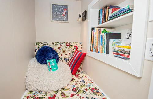 The Cherry St House near Missouri State University - Foto 25