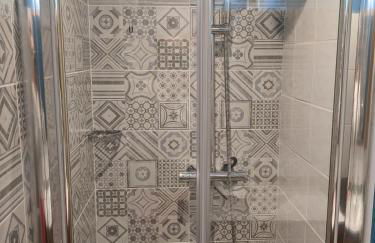 SOLEIL DES ECRINS Puy Saint Vincent 1800 appart 4 pers refait neuf - Foto 14