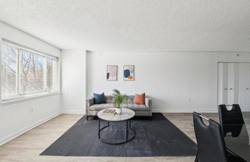 Legacy at Imperial Village 418 I 2 Bed 1 Bath - Foto 14