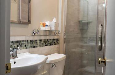 Idyllic Beachfront Vacation Rental on the Shores of Lake Erie in Northern Ohio - Foto 4