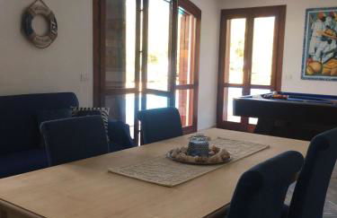 VILLA VITTORIA with LARGE PRIVATE HEATED SWIMMING POOL COMPLETE with HIDROMASSAGE FOR EXCLUSIVE USE , SEA and BEACH VIEW, 150 METERS FROM THE BEACH, POOL SURFACE 60 mq, POOL DEPTH 140 cm , FREE PARKING AND WIFI - Foto 33