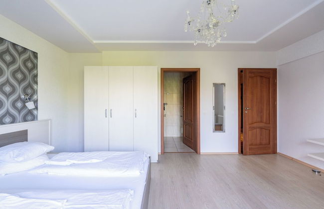 Faraway Aparthotel near Airport - Foto 52