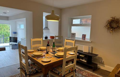 Brand New Cosy Cowes Cottage , 3 Bedroom, Sleeps 5 - Foto 31