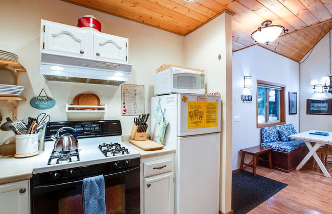 04SL - Hot Tub - BBQ - Pets OK - Sleeps 5 - Foto 5