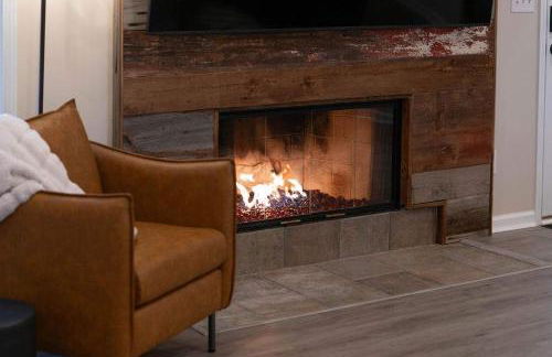 15 Min to UA Private Heated Pool Huge Yard Luxe Master - Foto 39