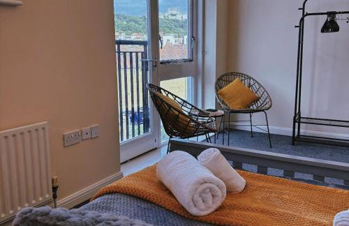 The Dover House with river and Castle views - Foto 3