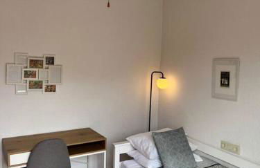 Duplex in residential complex with pool - Photo 32