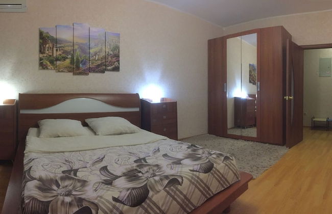 Apartment on Rodionova 191 - Photo 1