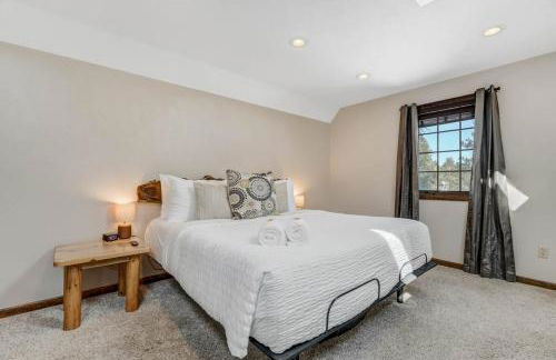 Moose Tracks Cabin - Hot Tub BBQ Billiards Groups - Foto 54