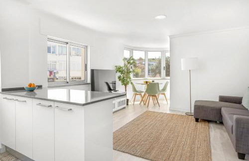 Bright Algés Apartment by Lisbeyond - Foto 1