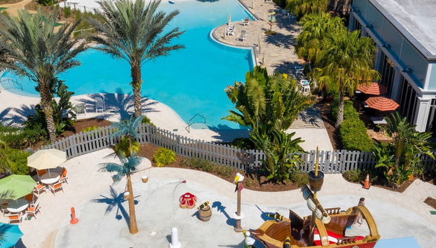 Cozy 3Bd With Free Waterpark at Enclaves at Festival 713 - Foto 2, Habitación