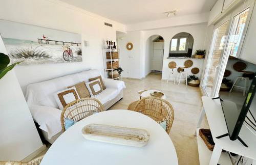 Ático frontal al mar con piscina privada by homeprive - Foto 27