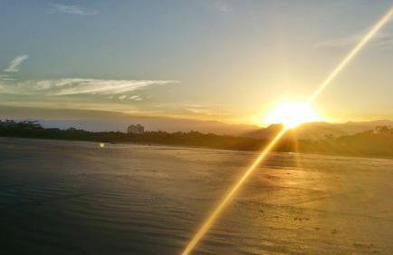 Jd. S. Lourenço - Riviera - Novo, 3 dorm, AC, 300m do mar, serviço de praia - Foto 60