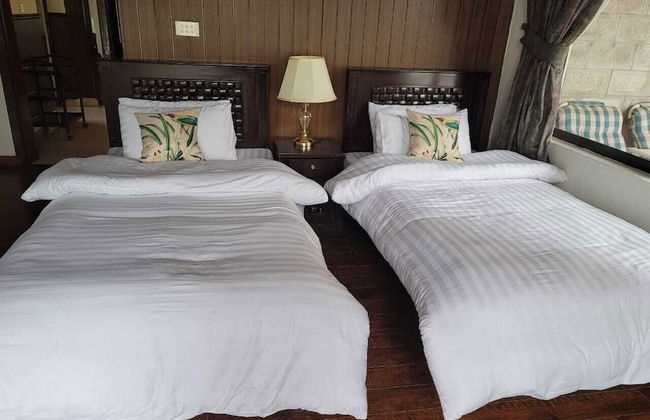 Blue Pine Retreat - Photo 3