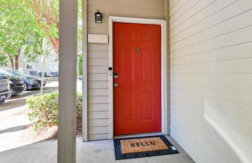 half Mi to Bank of America Stadium Uptown Condo! - Photo 20