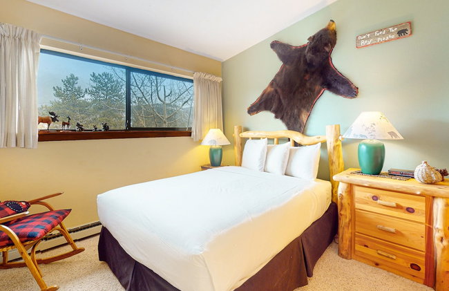 Pine Ridge Condominiums - Photo 11