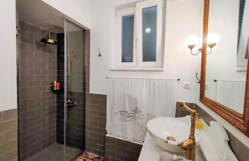 Spiti Sea View Neoclassical House in Stenies - Foto 52