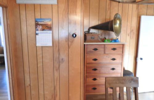 Miners Choice 3 Bedroom on Main St Bonus Rooms Sleeps up to 9 TV WIFI Piano - Foto 46