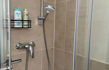 LUCKY STAYS LS09 - Vollausstattung - Zentrum - große Küche - 2 Zimmer - Smart-TV - Foto 37