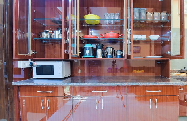 BedChambers Service Apartments Sector 38 - Photo 8