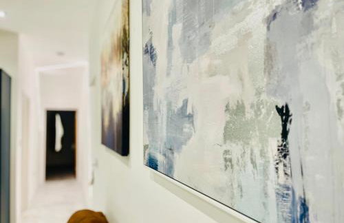 Brand-New Modern 2 Bed Room Apart ment With FREE Parking - Foto 17