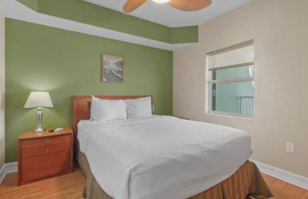 Crystal Palms Treasure Island Retreat Steps from the Beach - Photo 28