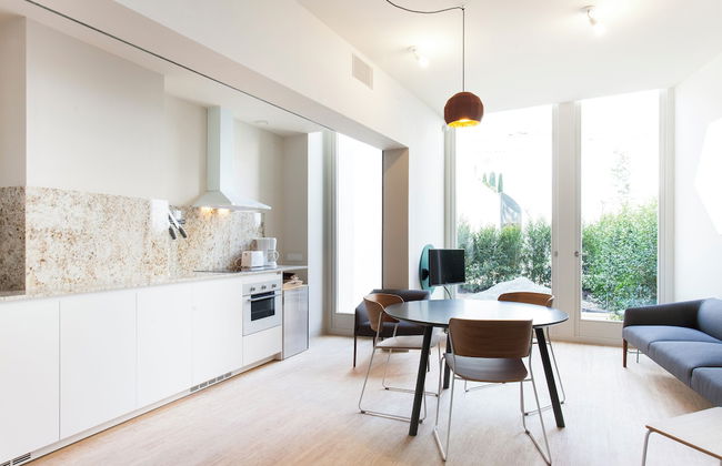 Aspasios City Oasis Apartments - Photo 21