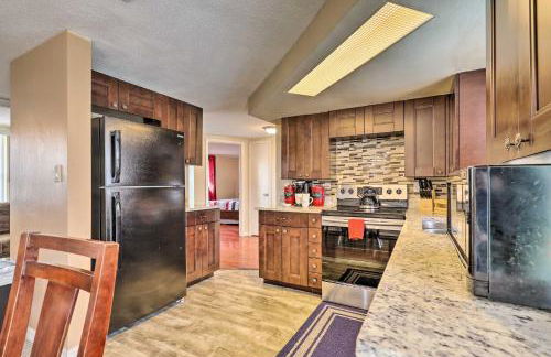 Family Home with Lanai and Yard in Port Richey! - Foto 11