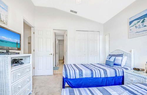 Beautifully Decorated Remodeled Pool Home - Foto 4