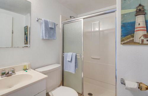 Cliffside Lighthouse Beach Home with Ocean View - Foto 23