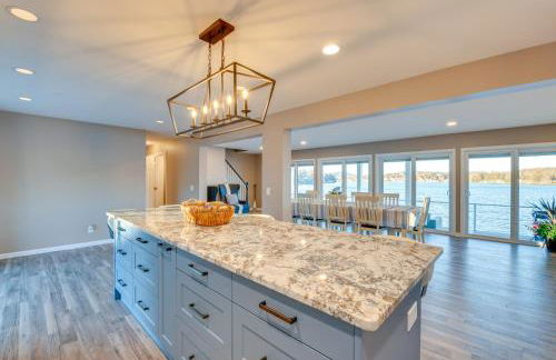 Family Home on Lake Newton with Deck and Fire Pit - Foto 6