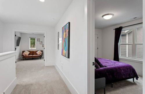 Home Near Lenovo Center and Carter Finley - Foto 32