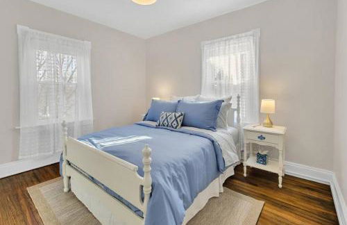 Prime West Hartford Center- Timeless Charm - Foto 11