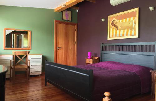 Ulinia Gardens - Photo 1