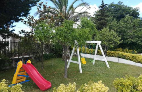 Villa Assunta con piscina - Foto 9