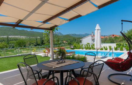 Villa Filomena - Omis by Villas Guide - Photo 4