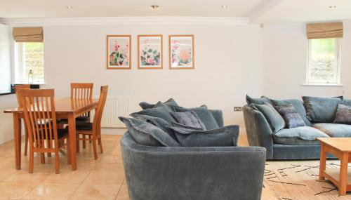 BEACHSIDE SPACIOUS apartment, private garden - Foto 5