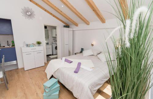 Studio Apartment Harmony NP Krka - Foto 14