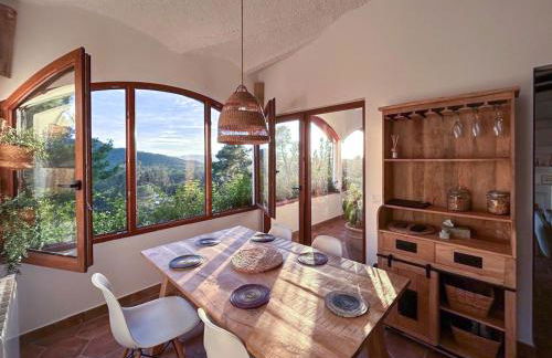 PRAGA 2 - Encantadora casa con piscina y vistas al bosque! - Foto 5