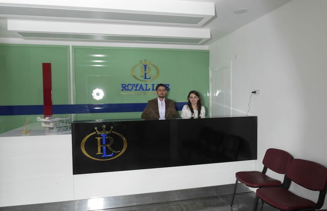 Royal Life Residence - Photo 2