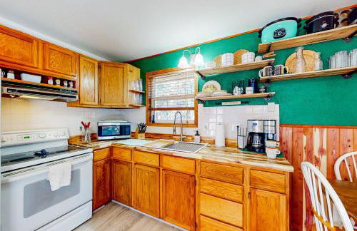 Relax at The Cove Waterfront Getaway - Foto 5