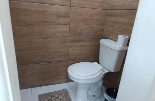 Hospedagem Doce Lar - Casa Manacá - Foto 10