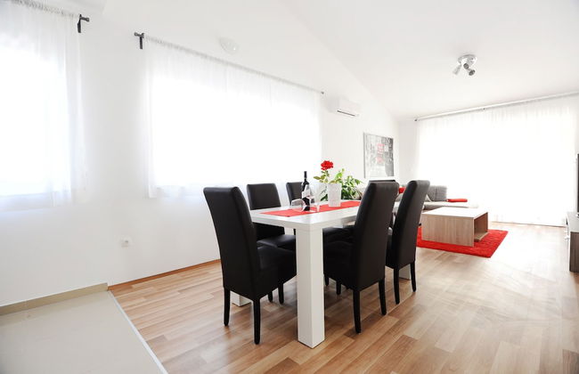 Apartments Hills - Photo 38