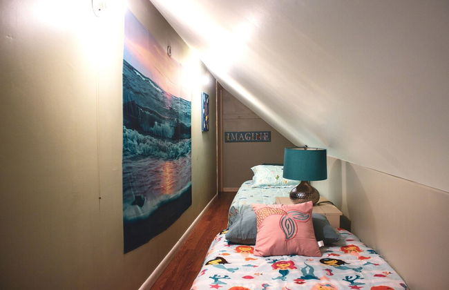 Huge Manor w Indoor Hot Tub and Pool Table - Foto 23