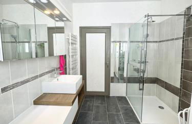 Grand appartement Cosy - Terrasse - 50m de l’océan - Foto 22