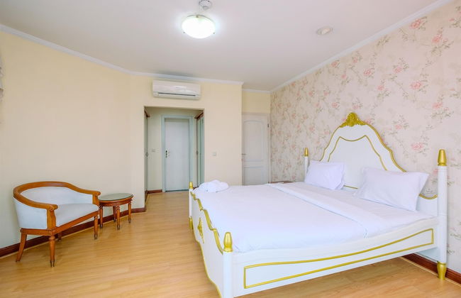 Spacious And Comfort 2Br With Maid Room At Permata Gandaria Apartment - Foto 5