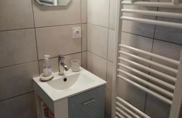 Jolie maison à 200 m des plages du débarquement - Foto 13