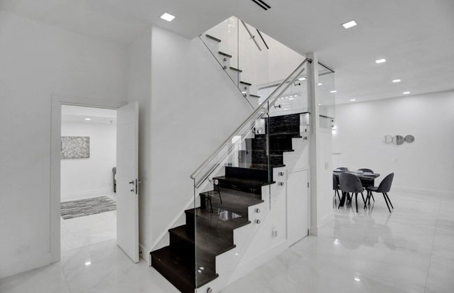 4 Br Designer Home Next To Shul And Community Pool 4 Bedroom Villa - Foto 39