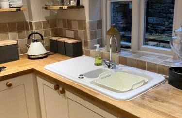 Miners Cottage - Photo 17