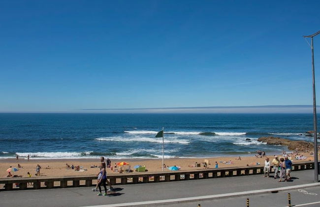 Liiiving in Porto Luxury Beachfront Apartment III - Foto 14